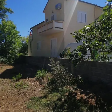 Apartment Maja-vir *