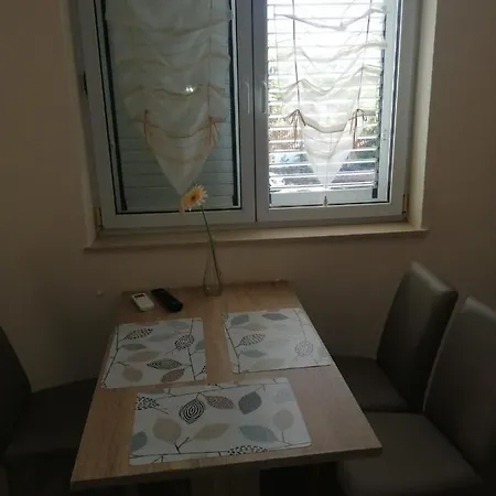 Apartman Maja-vir