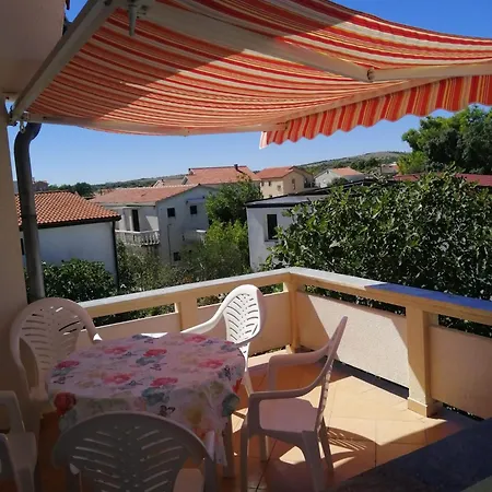 Apartman Maja-vir *