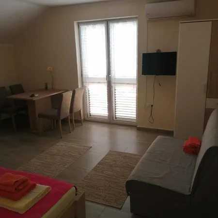 Maja-vir Apartman
