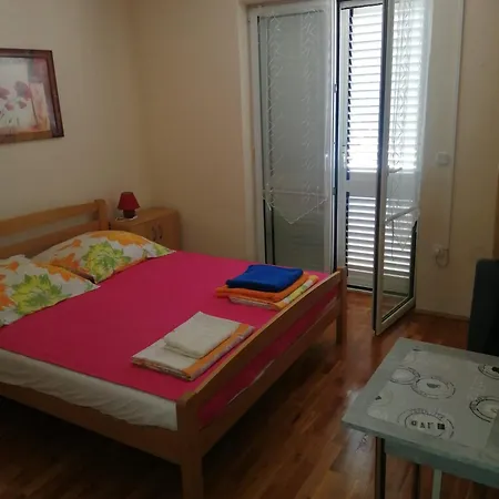 Appartamento Maja-vir *